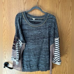 Gimmicks Woman’s Sweater